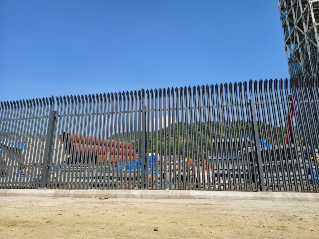 Palisade Fence